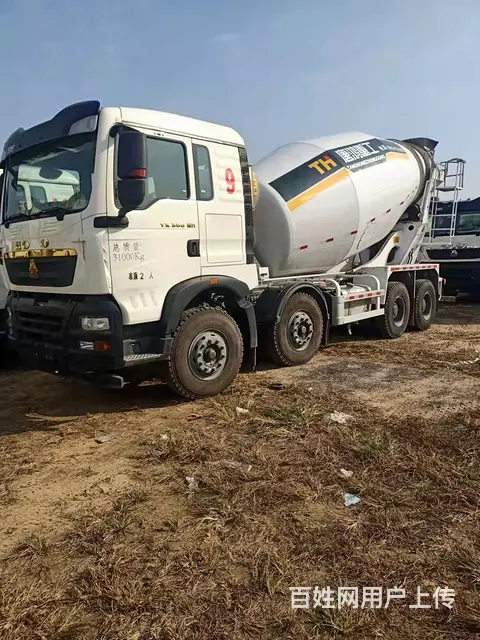21年豪沃TX水泥罐车 国六排放的图片