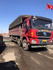 还有一台汽贸扣回车，19年的德龙。价格不高