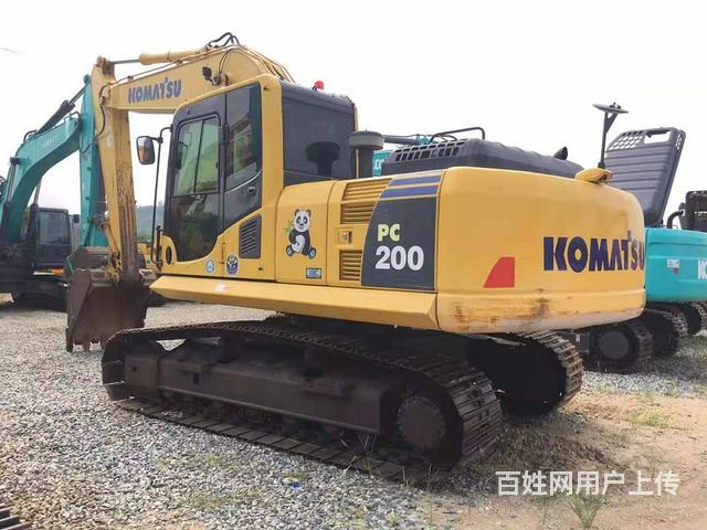 出售原版新款小松200-8二手挖掘机机况性能非常好的图片