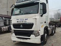 个位数出售17年3月豪沃T7H双驱轻体440马力