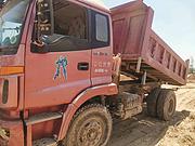 四不像渣土车