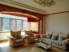 无中介地铁房栗树头(盘龙小学隔壁) 普通住宅 中等装修