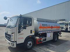 6.2方油罐车  厂家钜惠