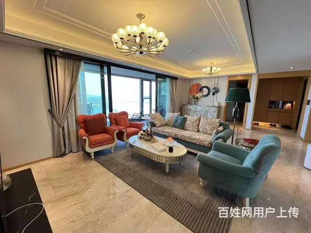 东湖旁 业主自主出租 近武汉站 一梯一户 全屋定制的图片