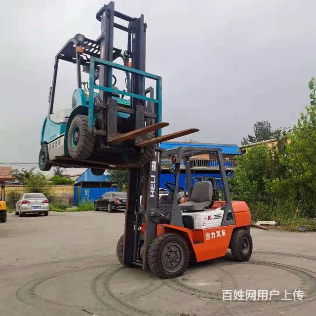 鹤岗收售合力二手3吨叉车二手三吨半叉车的图片