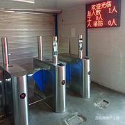 当阳电动伸缩门安装销售维修车牌识别系统道闸