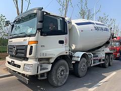 出售二手欧曼搅拌车17年大14方375马力国五