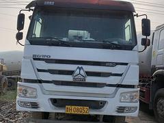 出售国五 豪沃二手后八轮搅拌车 大14方380马力