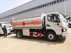 同威楚胜汕德卡25吨油车国六全系危险品罐车