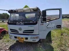 二手8吨油罐车