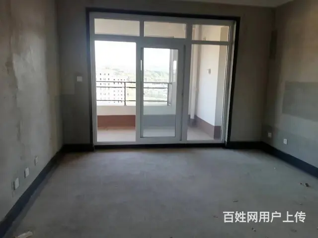 建业尊府 普通住宅 毛坯房可以贷款有钥匙的图片