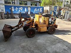 小铲车