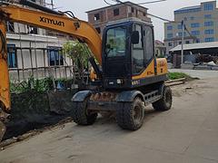 低价出售个人一手精品新源B75-8挖掘机