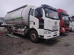 精品19年解放砂浆车 手续齐全