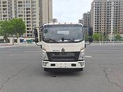 厂家出售国六重汽豪沃五吨油罐车 包上户全部搞好多少