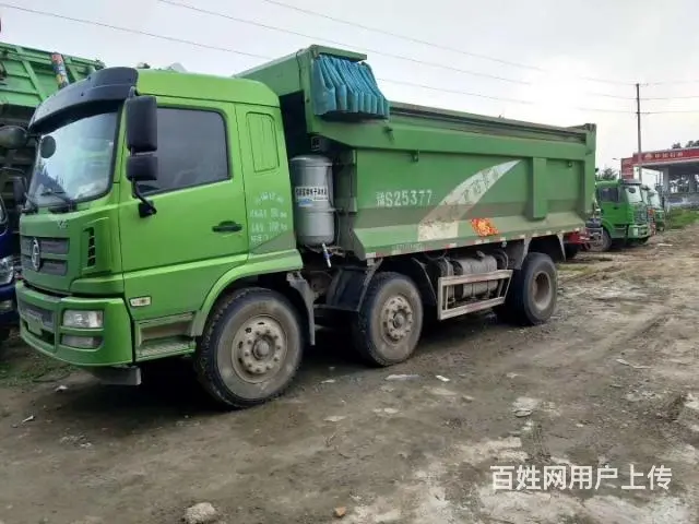 陕汽轩德X6前四后四轻皮的图片