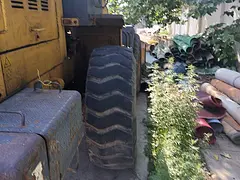 德工三吨铲车。正常使用，水箱还是原厂铜水箱，配重也