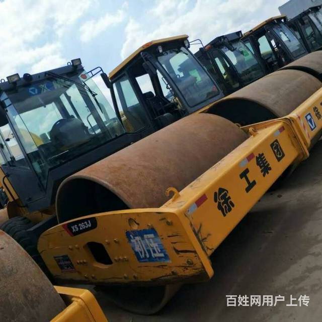 绥化附近二手压路机市场 二手徐工22吨震动压路机的图片