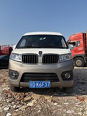 货运版面包车