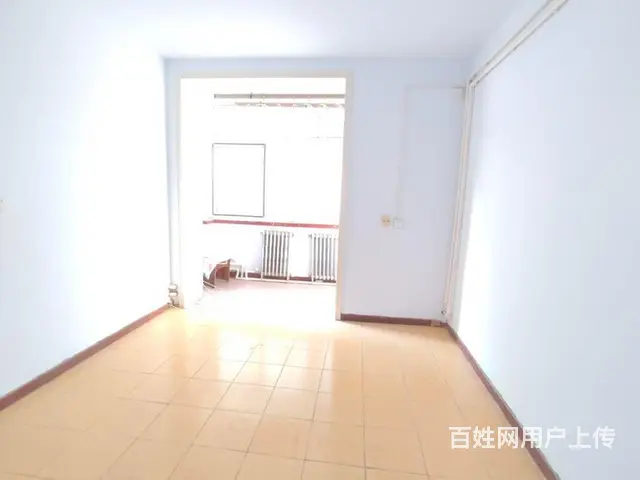 及时 和平路一小附近  一楼带小院 市中心好地段的图片