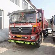 出售17年欧曼ETX重型前四后八自卸车，货箱8米2