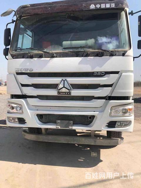 急售二手豪沃搅拌车 亚特上装 大14方 380马力的图片