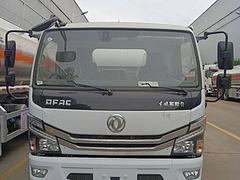 国六东风多利卡8吨油罐车，玉柴发动机爆发力强