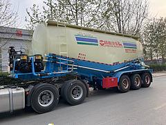 水泥罐车  泥浆罐车 粉罐车