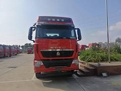 短期库存豪沃牵引车 双驱440马力 轻量化多台