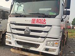 九江急卖18年二手豪沃搅拌车 大16方380马力