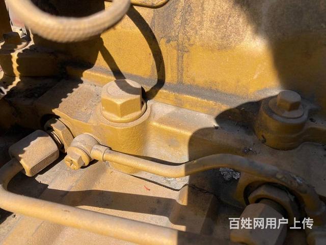 国五玉柴6A270马力发动机的图片