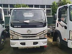 专威牌 东风5吨加油车 赚钱好帮手