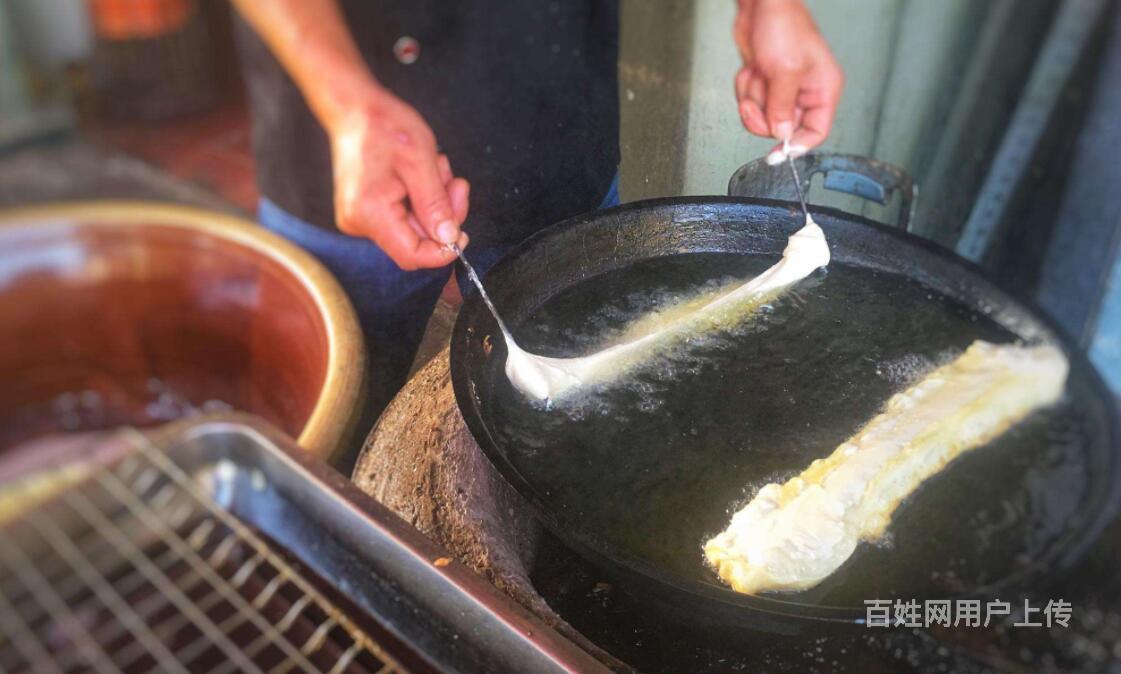 漯河杠子油条培训老师手把手传授_吃住免费