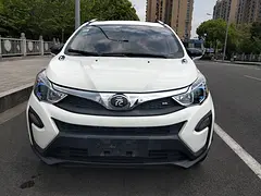 比亚迪 元 2016款 1.5 手动 尊贵型