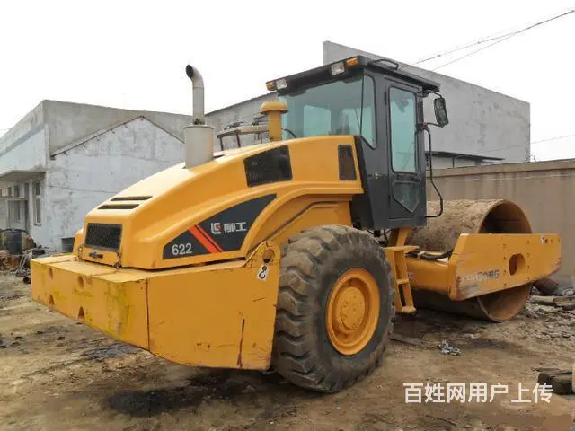 出售二手震动压路机的图片