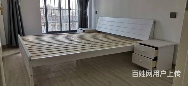 御宾国际 普通住宅2厅 中等装修的图片