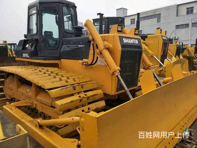 鹤岗二手推土机市场 二手山推sd160推土机的图片