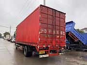 便宜卖7.7米解放厢式货车，15年，仅售5.8万