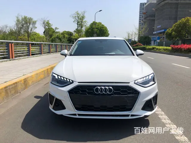 奥迪A4 2020款 A4L 2.0TFSI 双离合 40T的图片