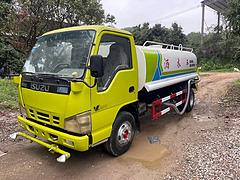 五十铃4K小8方洒水车