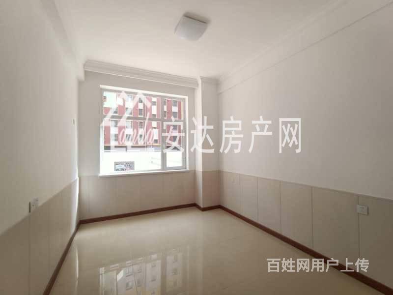 【图】- 白塔小区 普通住宅 简单装修 - 锦州凌海二手房出售 - 凌海