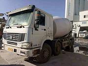 出售13年二手豪沃搅拌车 16方 国三 375马力