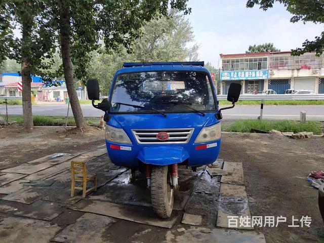 13年五征五轮平板货车，3.8米，双顶自卸的图片