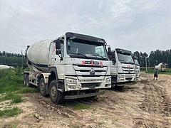 出售二手豪沃搅拌车 大20方 国五 380马力