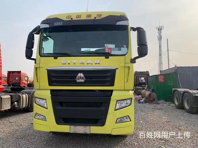 重汽汕德卡牵引车国5
