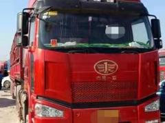 解放J6P半挂车13米高栏高低板17的车首付10万
