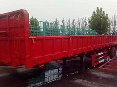 厂家直销定做13米标箱侧翻半挂车，带合格证发票，