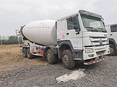 19年二手豪沃搅拌车380马力大20方前四后八国五
