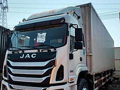 江淮JAC大单桥9.8米厢式240马力两年国五车