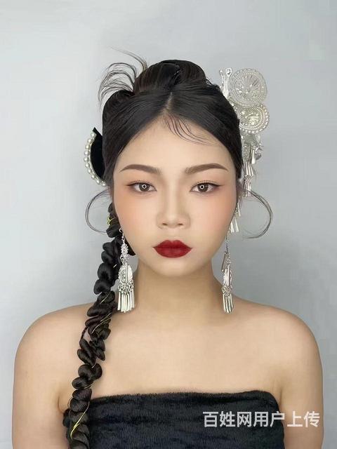六盘水哪里可以学美甲？的图片